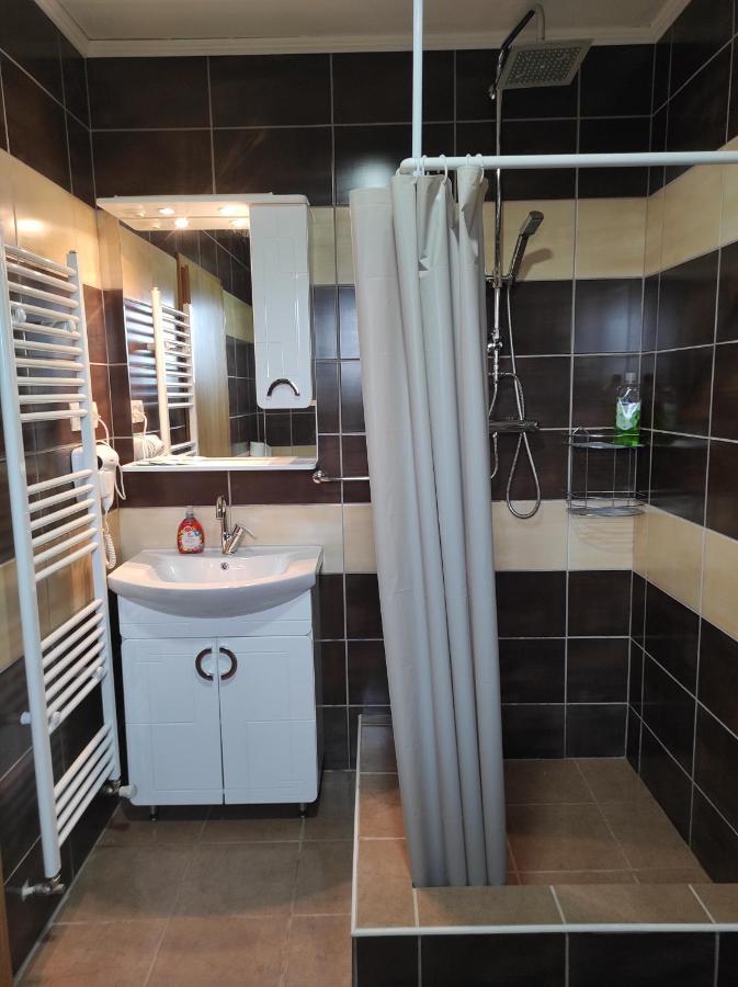 Apartman Jakov ราโควิซา ภายนอก รูปภาพ