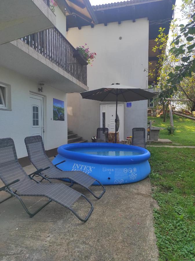 Apartman Jakov ราโควิซา ภายนอก รูปภาพ